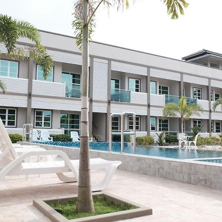 Aneeda Inn Пантай Ченанг Екстериор снимка