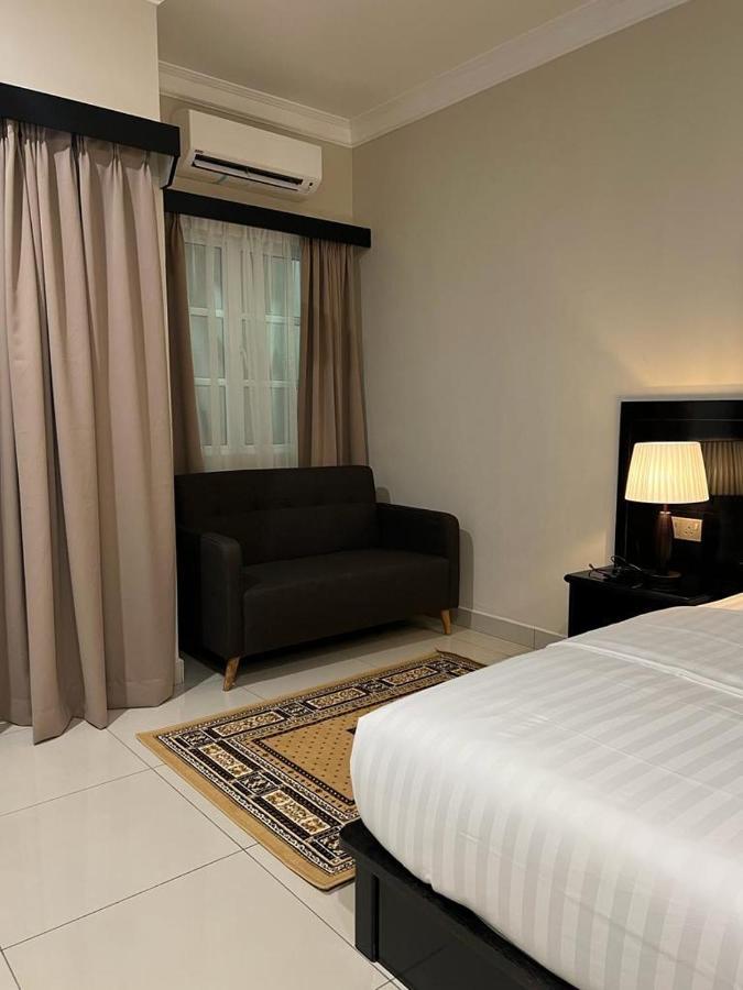 Aneeda Inn Пантай Ченанг Екстериор снимка