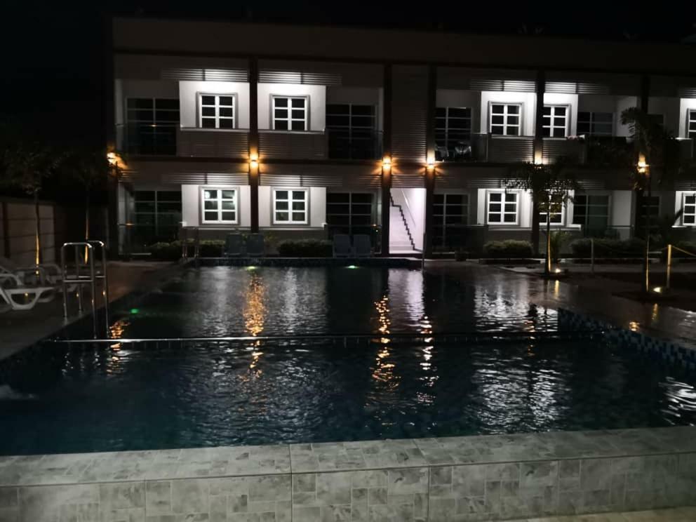 Aneeda Inn Пантай Ченанг Екстериор снимка