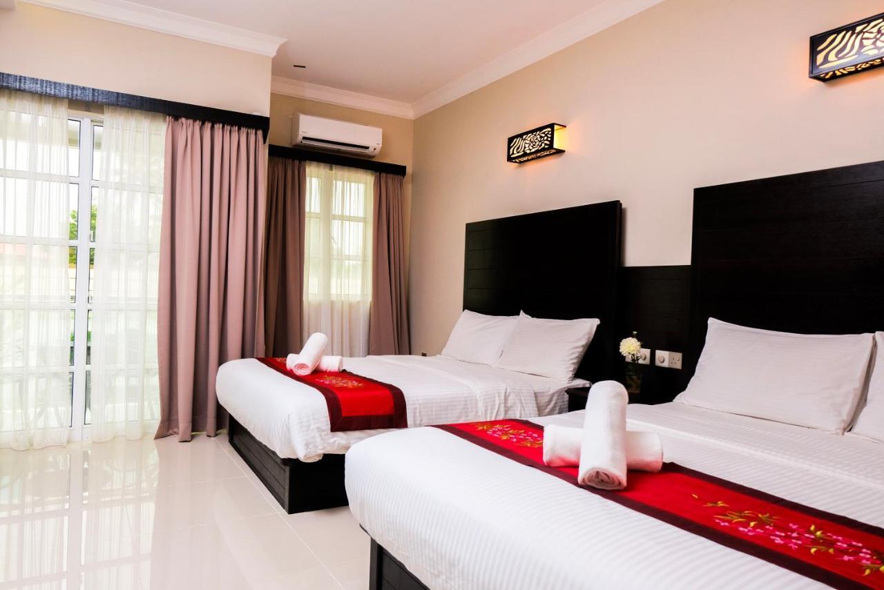 Aneeda Inn Пантай Ченанг Екстериор снимка
