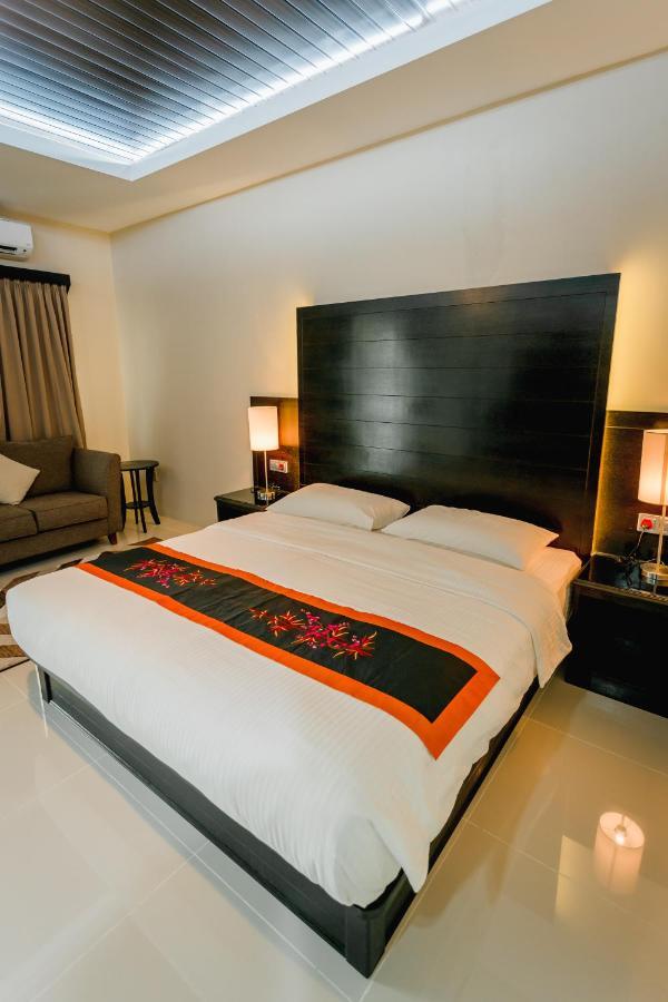 Aneeda Inn Пантай Ченанг Екстериор снимка
