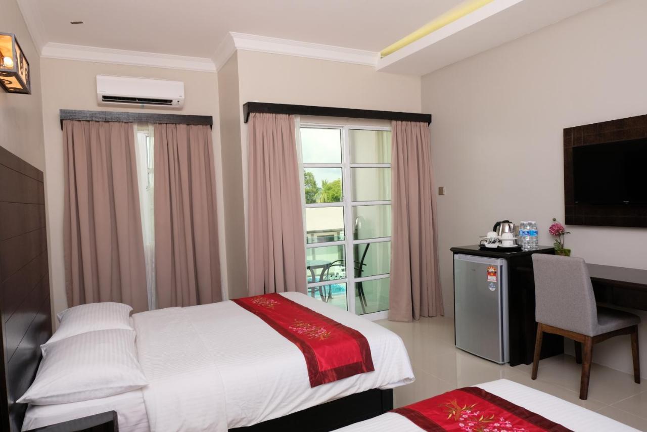Aneeda Inn Пантай Ченанг Екстериор снимка