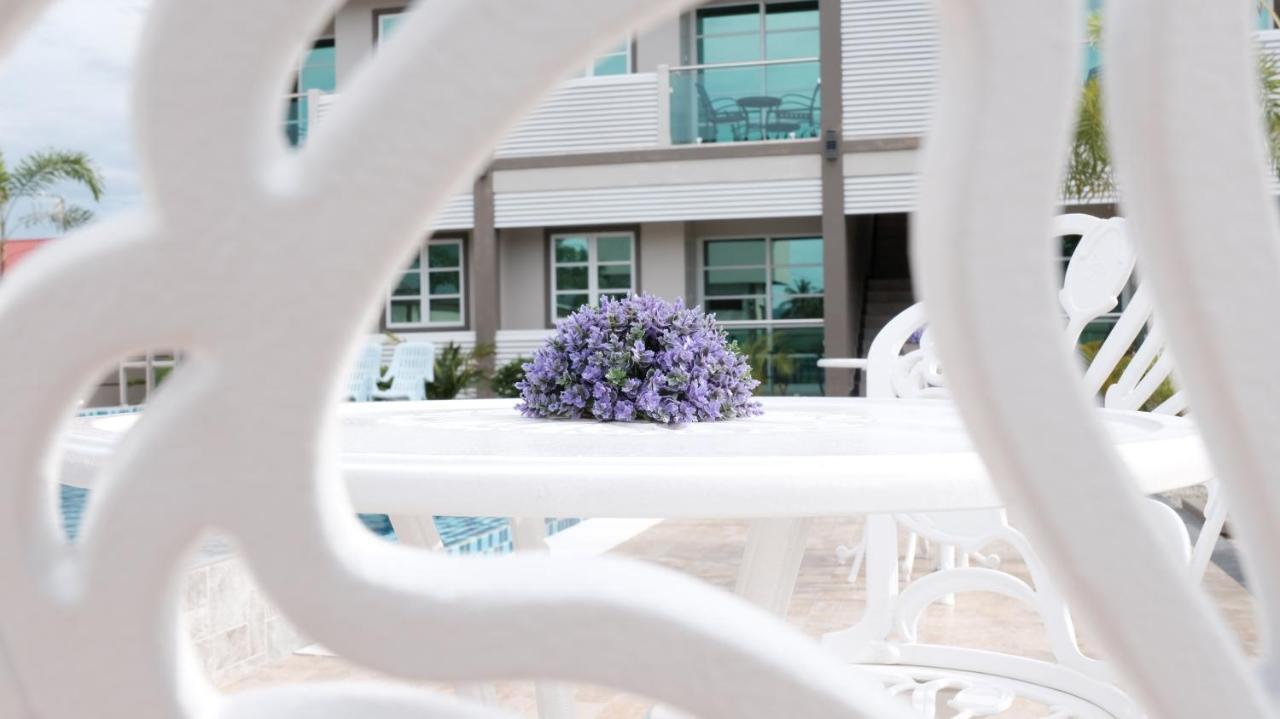 Aneeda Inn Пантай Ченанг Екстериор снимка